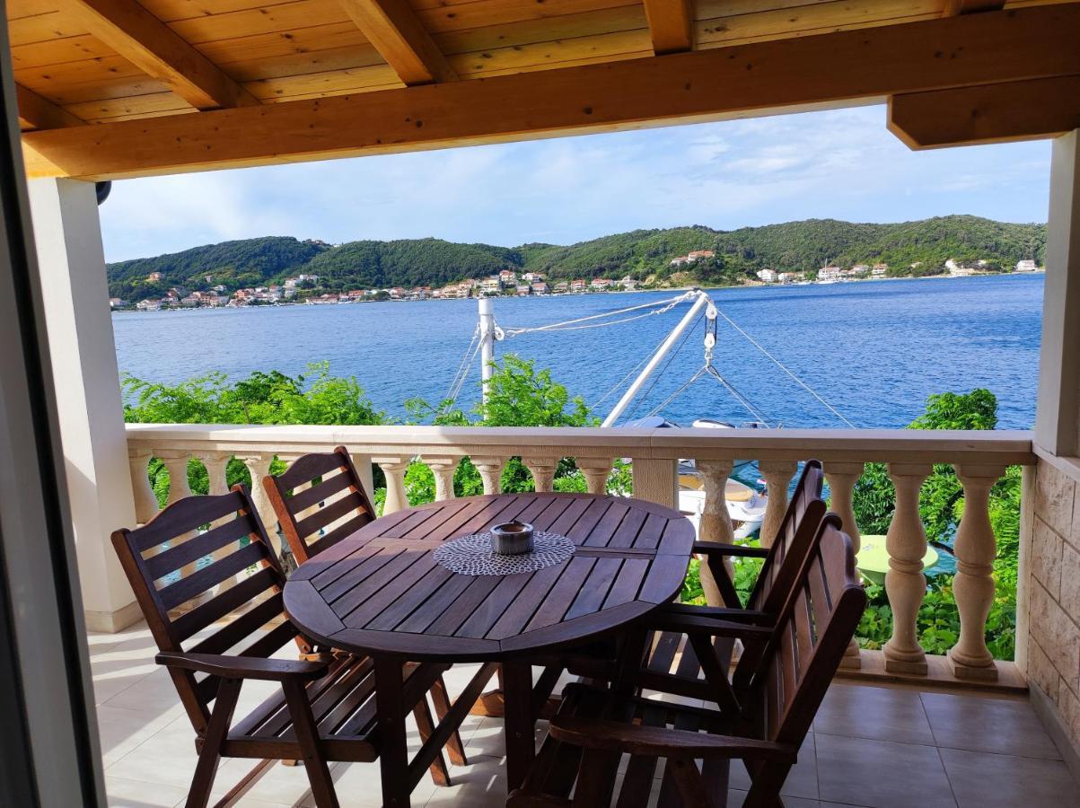 Apartmani Andela Kordic Supetarska Draga Buitenkant foto