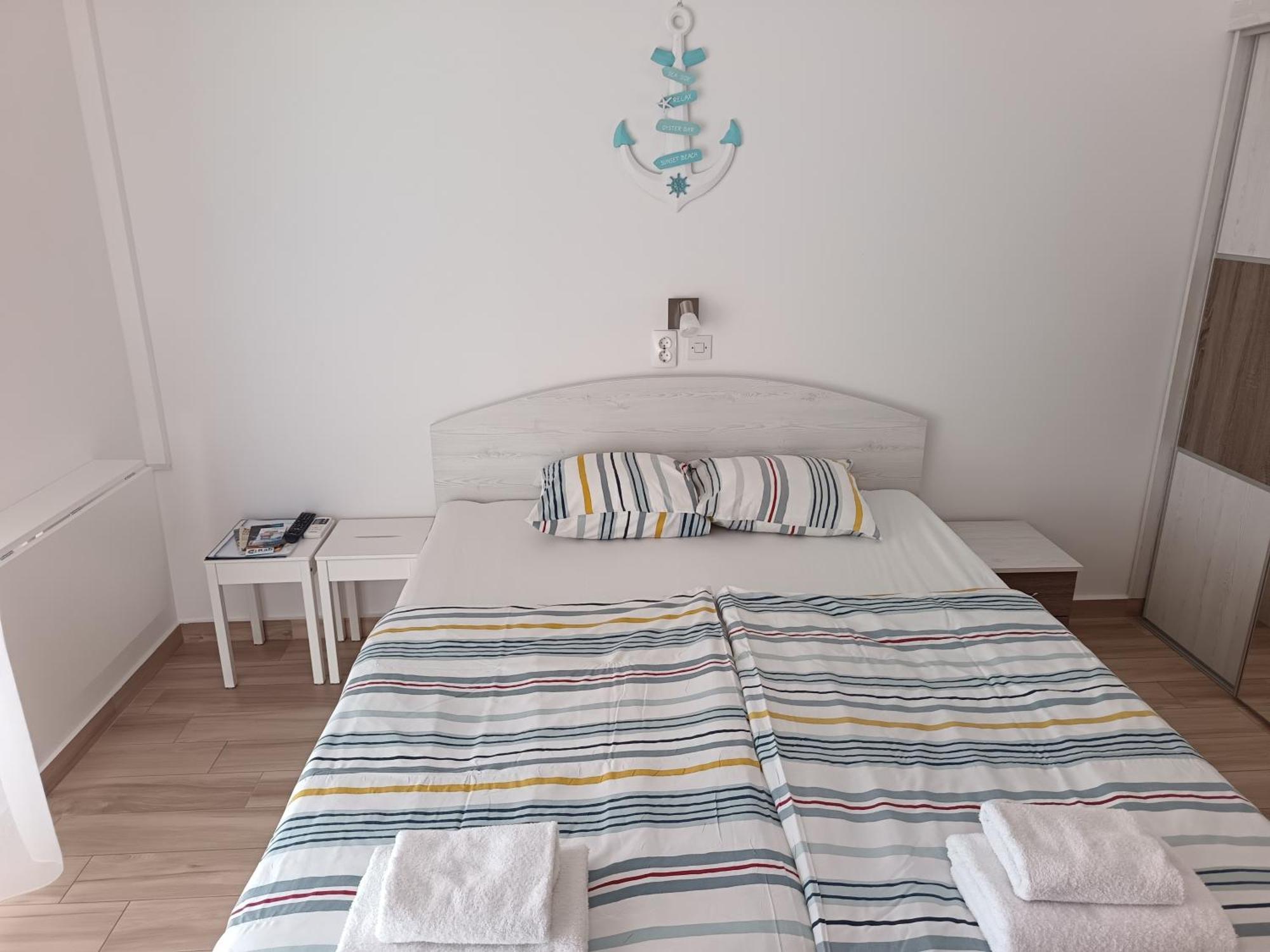 Apartmani Andela Kordic Supetarska Draga Buitenkant foto
