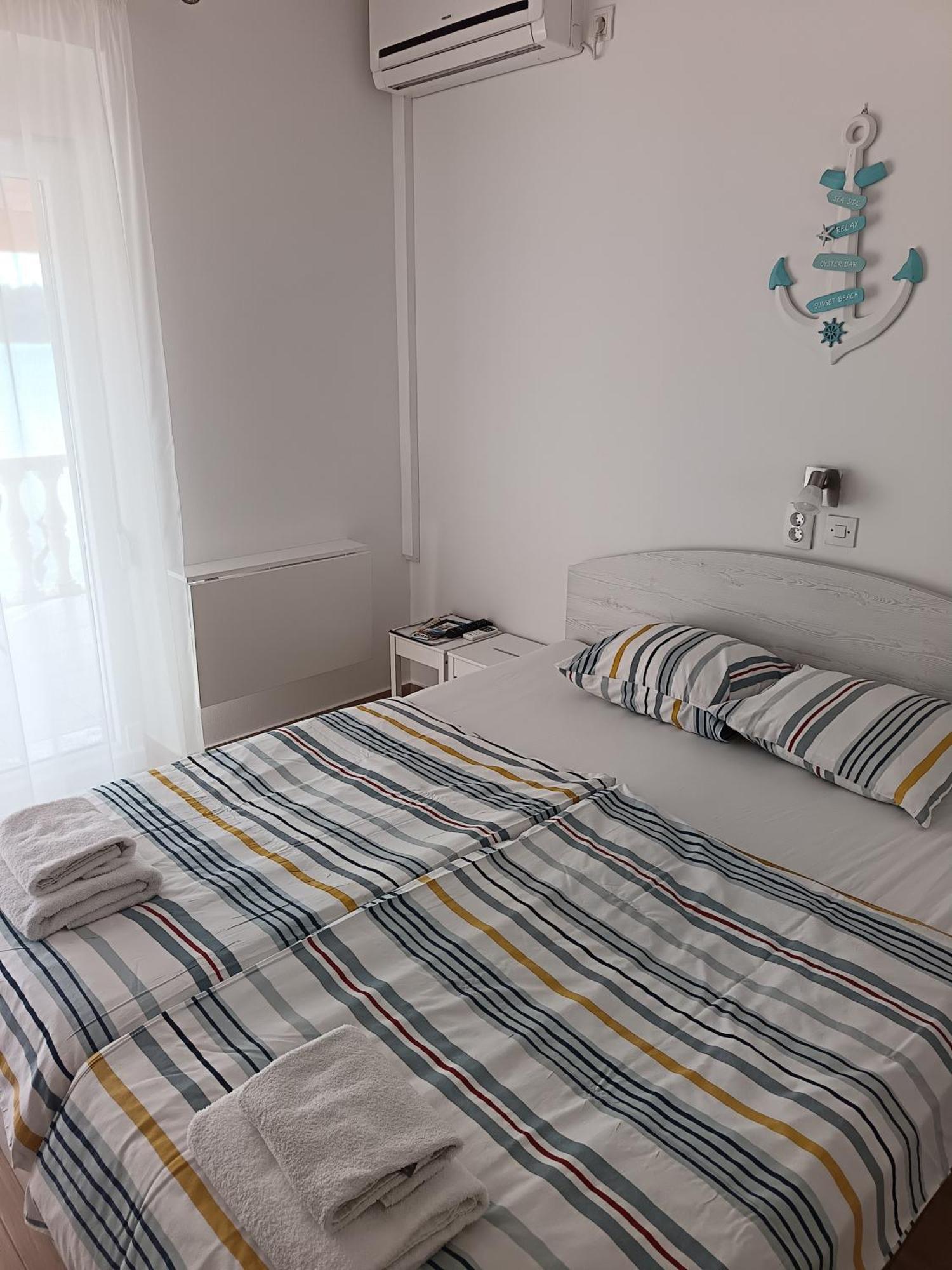 Apartmani Andela Kordic Supetarska Draga Buitenkant foto